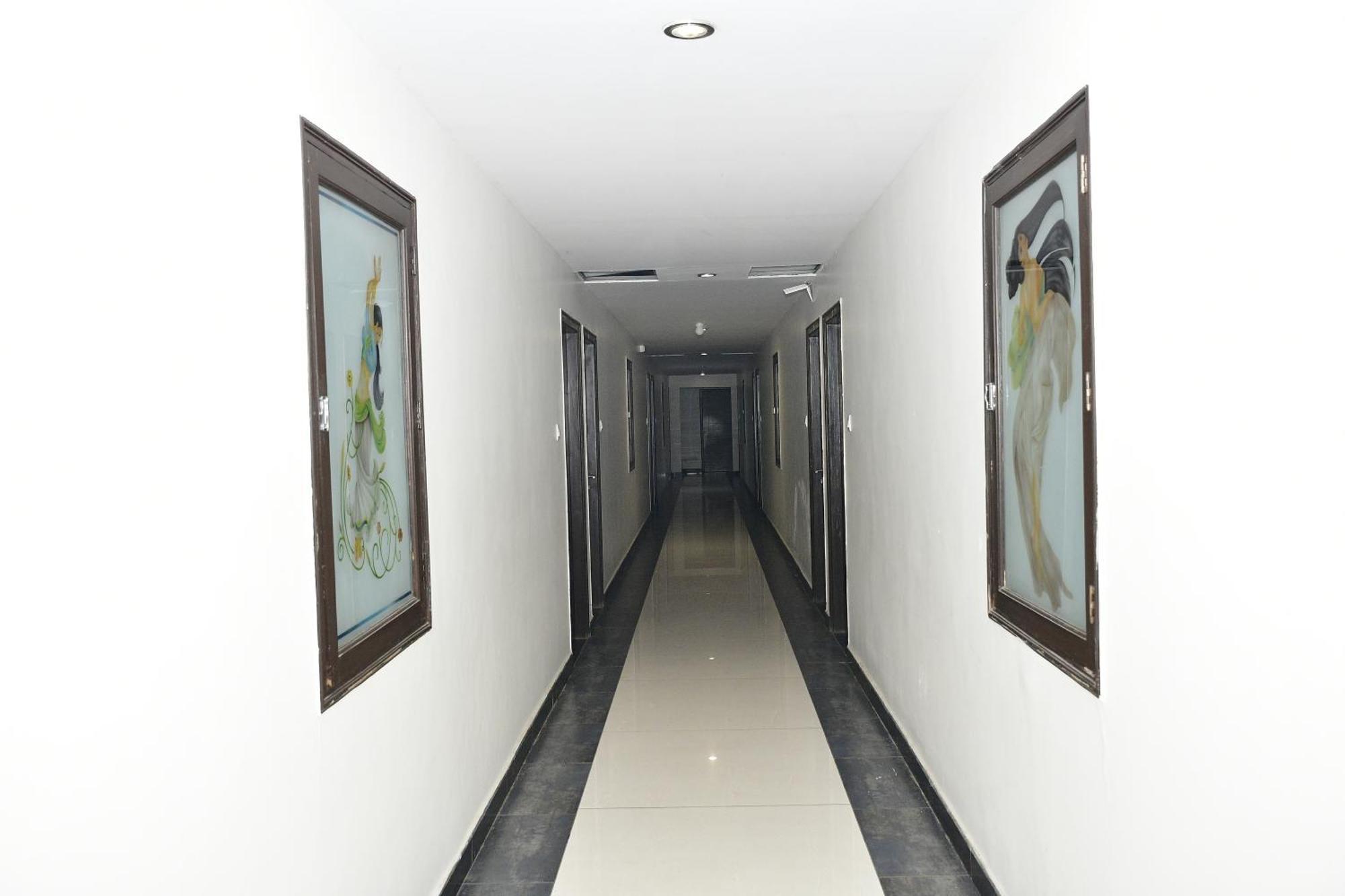 Nijaguna Resorts Chamrajnagar Luaran gambar